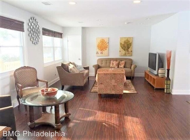 Building Photo - 3 br, 2 bath House - 1307 Stotesbury Ave