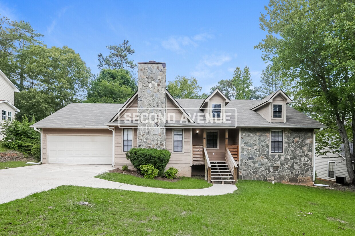 Primary Photo - 3032 Drexel LN