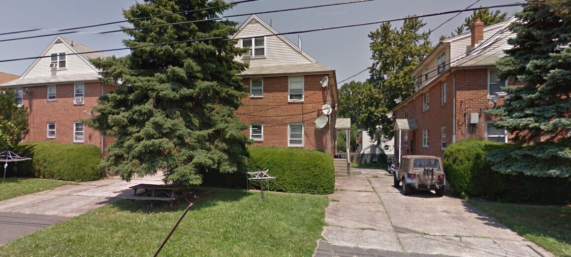 74 Upton St Unit 1N, New Britain, CT 06051 Apartments in New Britain