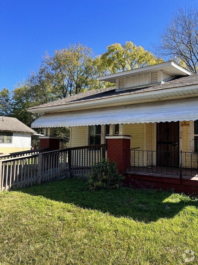 Groveland Heights Apartments under 3,000 Birmingham, AL 1 Rentals