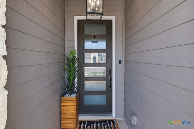 Foto del edificio - 3809 Donald Dr