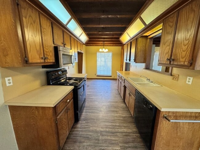 Photo - New Luxury viny Plank and paint. 3 bedroom + loft home for lease in Moore!  2 baths, 2 car garage...