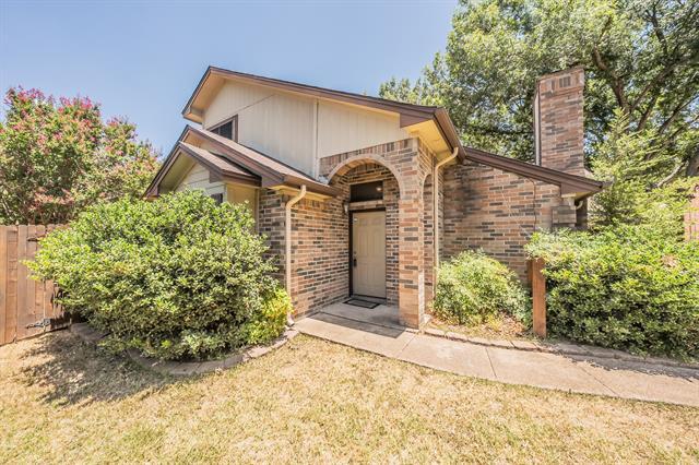 Foto del edificio - 6402 Valleybrooke Ct
