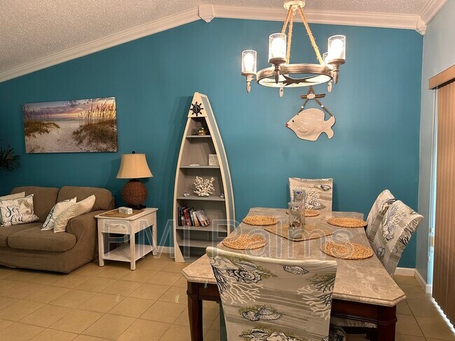 Foto del edificio - 1167 Ranchwood Dr E