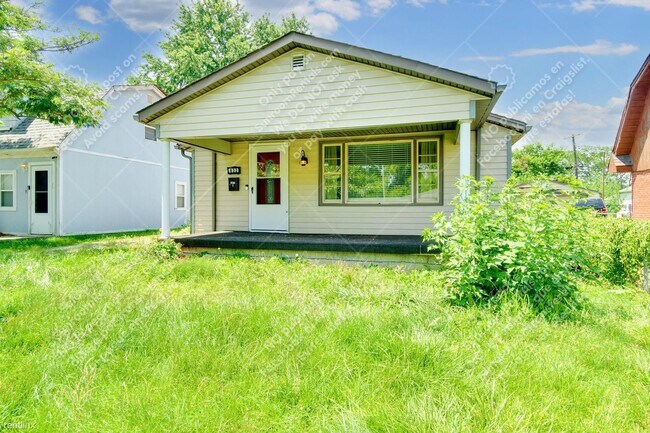 Building Photo - 1 br, 1 bath Duplex - 832 Waldemere Ave #2 #2