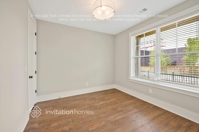 Building Photo - 249 Founders Ln