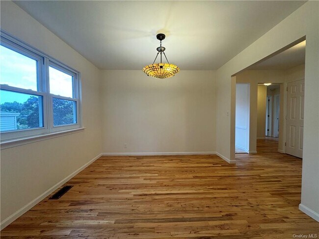 Foto del edificio - 73 Harrison Ave
