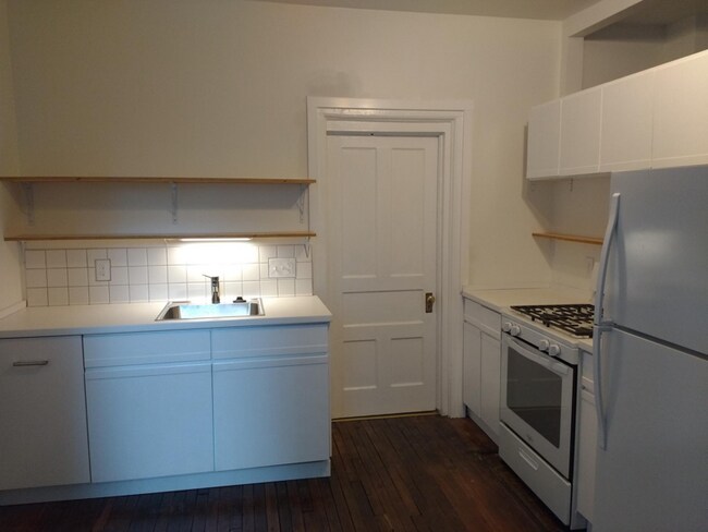 Foto del edificio - 2237 Wabash St
