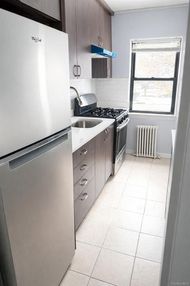 Foto del edificio - 115 Long Beach Rd