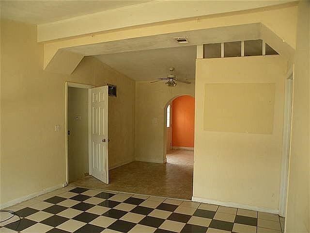 Building Photo - 2041 Olive Springs Rd SE