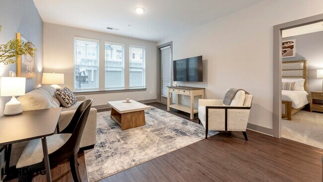 Foto del edificio - 404 Gallop Ln