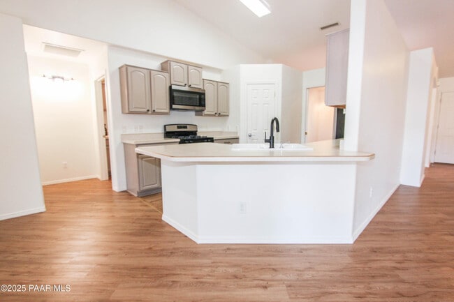 Building Photo - 7454 Granite View