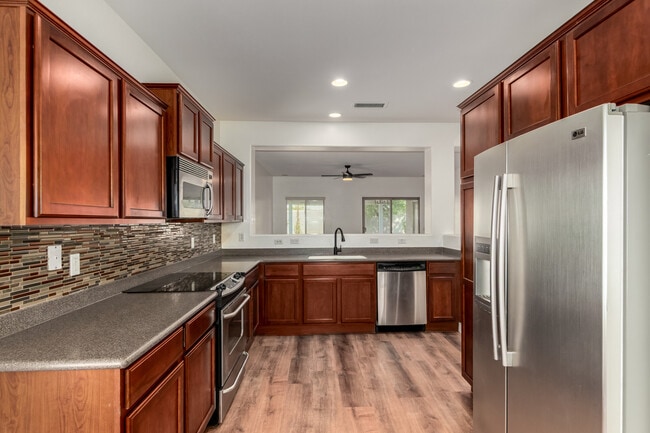 Building Photo - 41229 N Stenson Dr