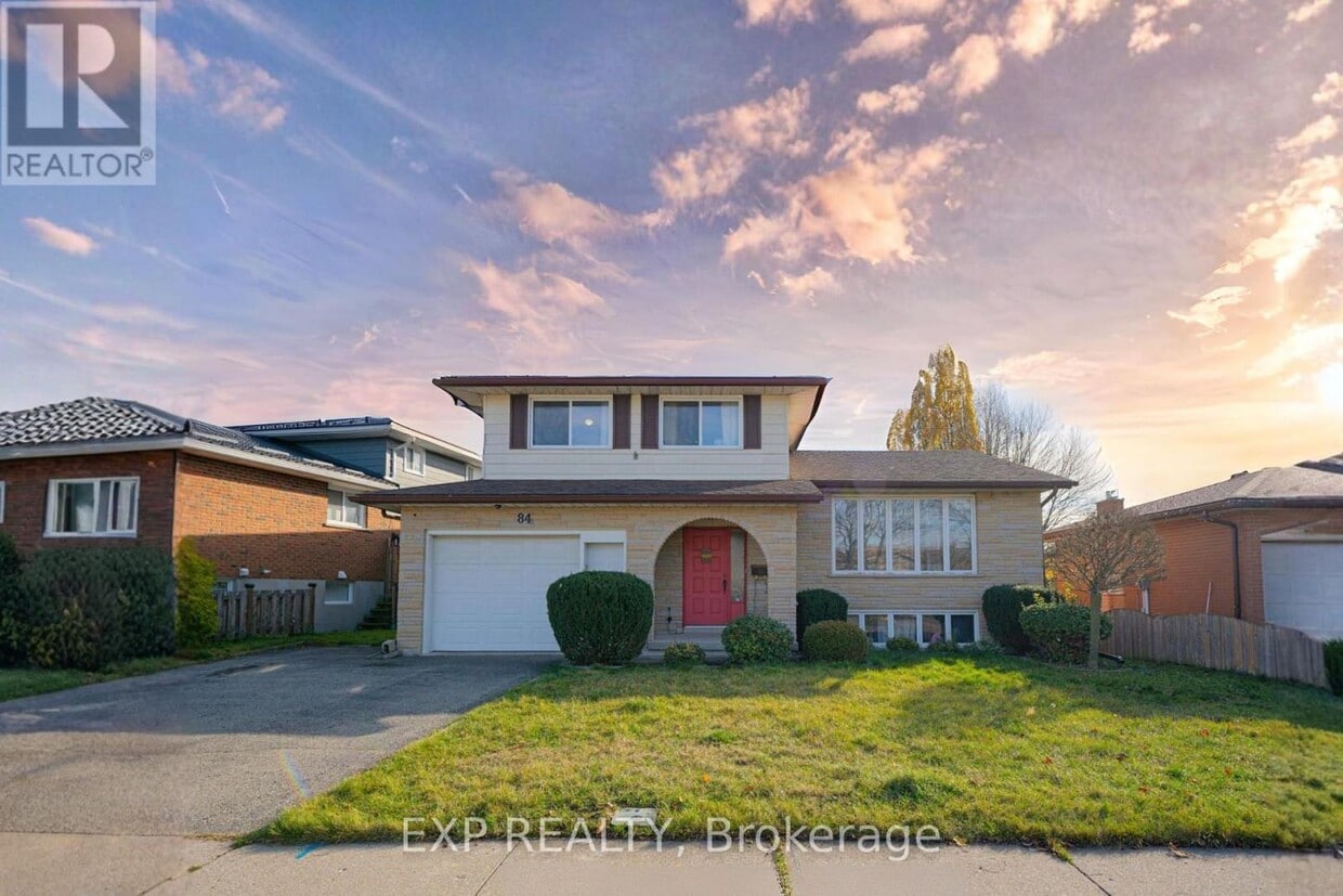 Primary Photo - 84 Wimbleton Crescent