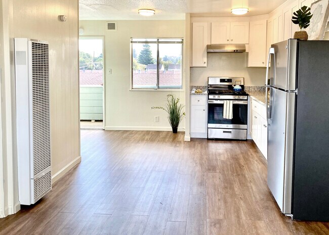 Foto del edificio - 4666 San Pablo Dam Rd