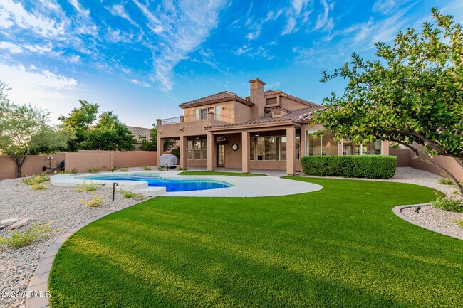 Foto del edificio - 13761 E Lupine Ave