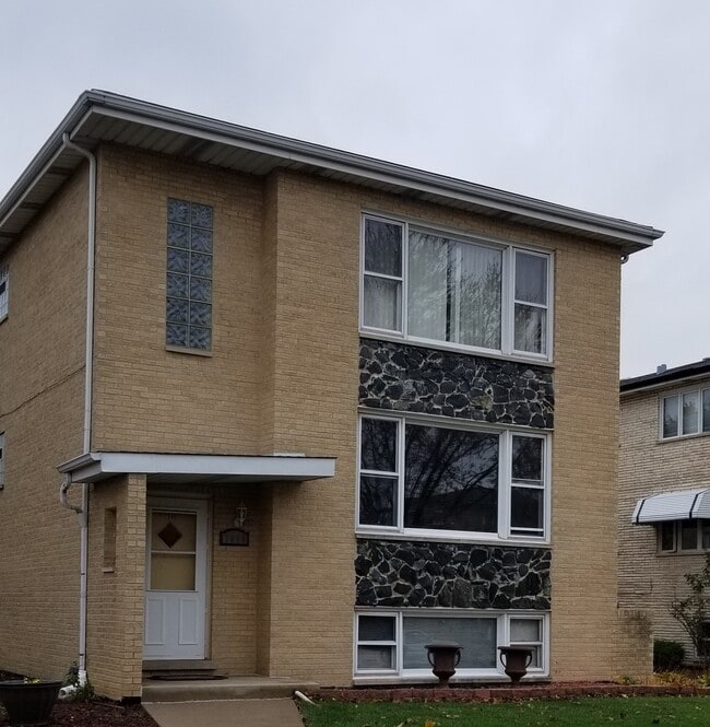 Building Photo - 7946 Nordica Ave