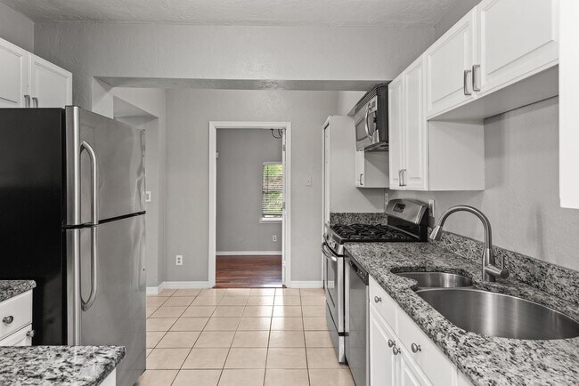 Foto del edificio - College Park 3 bedroom, 2 bath home for lease