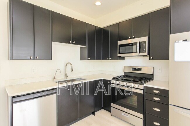 Foto del edificio - 909 28th Ave S