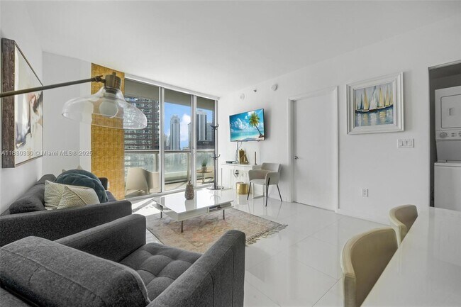 Foto del edificio - 485 Brickell Ave