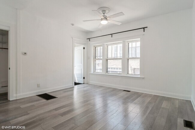 Foto del edificio - 5135 S Dorchester Ave