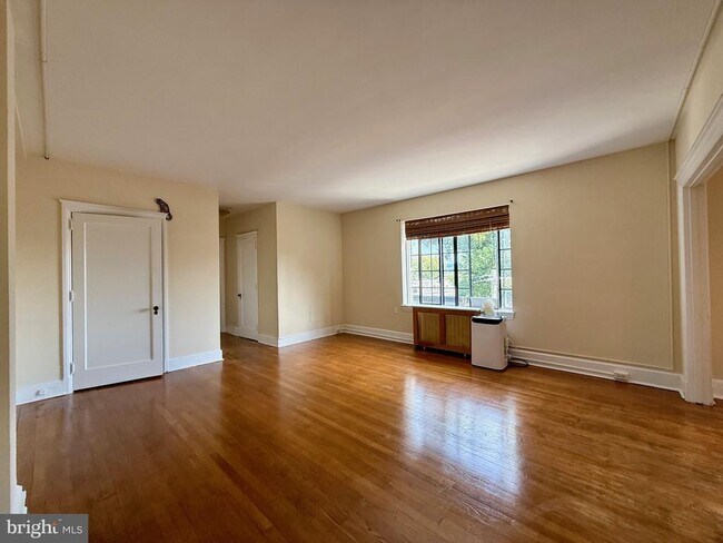 Foto del edificio - 1305 N Broom St