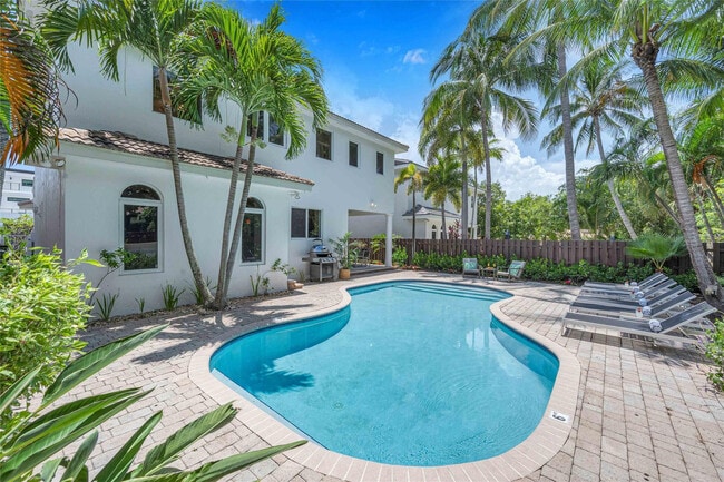 Foto del edificio - 3315 NE 17th St