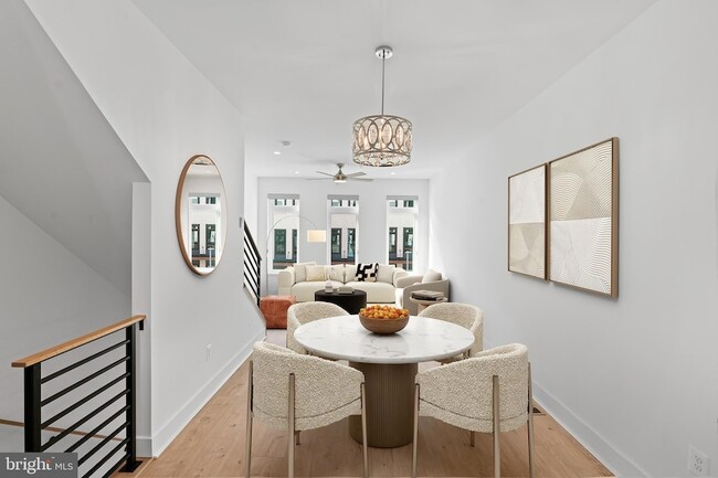 Foto del edificio - 2609 Platt Ct NW