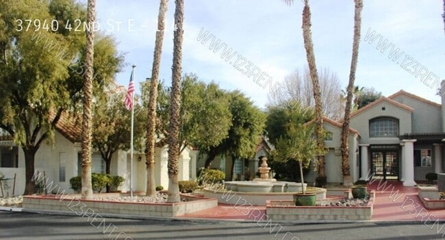 Building Photo - 37940 42nd St E