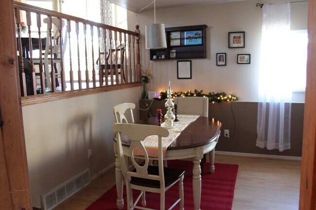 Building Photo - 4624 Quiet Cir