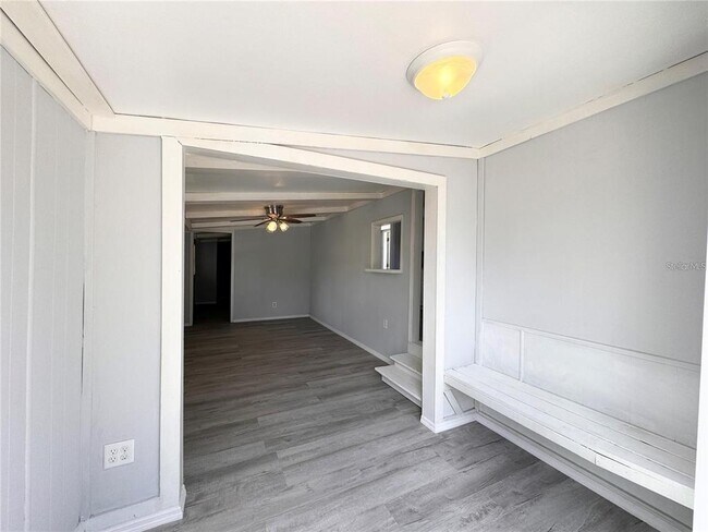 Foto del edificio - 3418 Brockett Rd