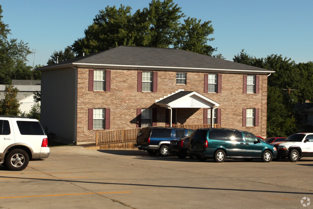 Building Photo - 207 Vest Rd