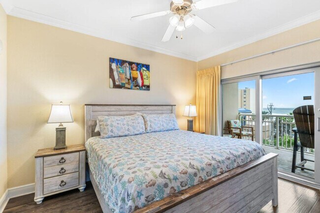 Foto del edificio - 1010 W Beach Blvd