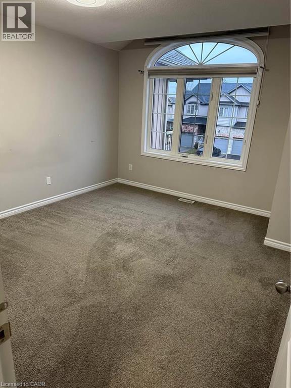 Photo du bâtiment - 78 Meadowridge St