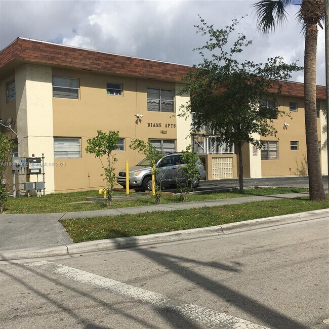 Foto del edificio - 16118 NE 21st Ave