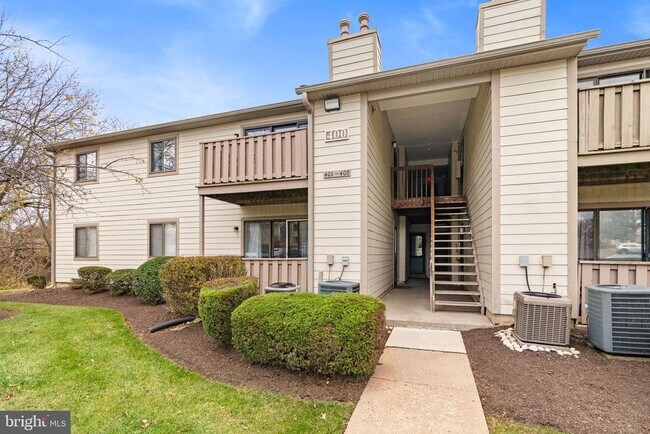 Building Photo - 408 Stockton Ct