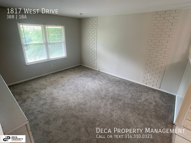 Building Photo - 3 Bedroom House