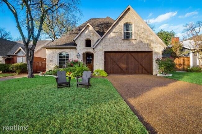Building Photo - 4 br, 3.5 bath House - 6335 Velasco Ave