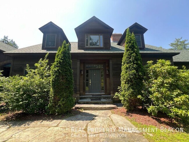 Foto del edificio - 423 Taft Family Rd