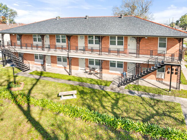 Foto del edificio - 3420 Jackson Blvd