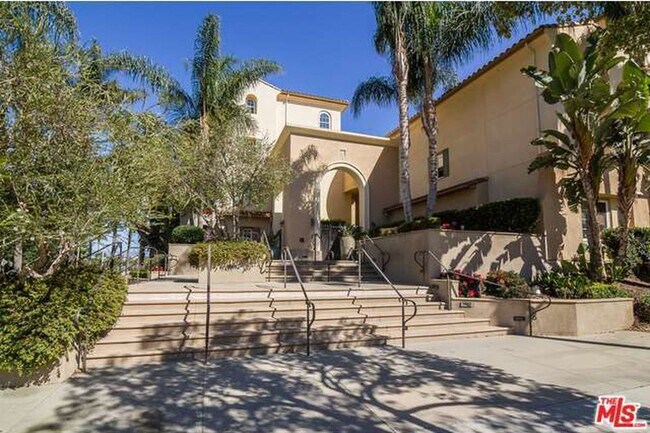 Entrace to fitness center with Gym and Pool Access - 12975 Agustin Pl