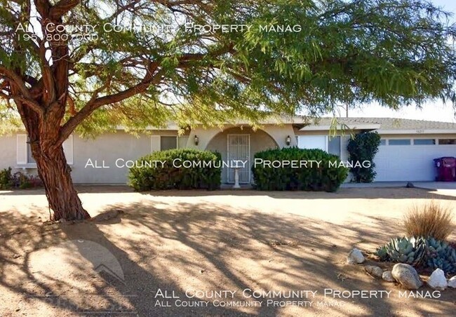 Foto del edificio - 3BED 2 BATH HOME FOR RENT IN YUCCA VALLEY