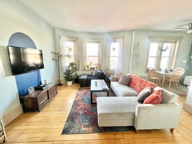 Foto del edificio - 18 Saint Lukes Rd