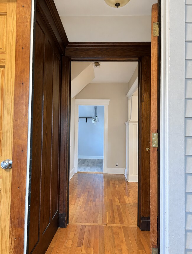 Building Photo - 244 Teaneck Rd