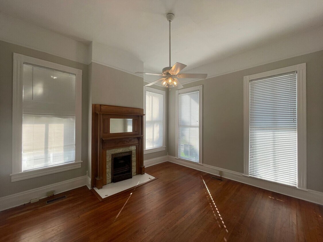 Foto principal - 479 Spring St