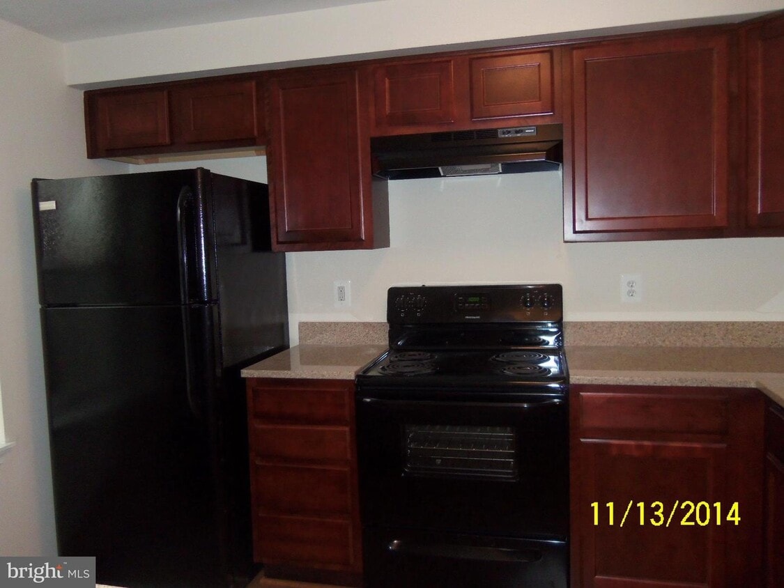 5827 Drawbridge Ct, Frederick, MD 21703 Townhouse for Rent in