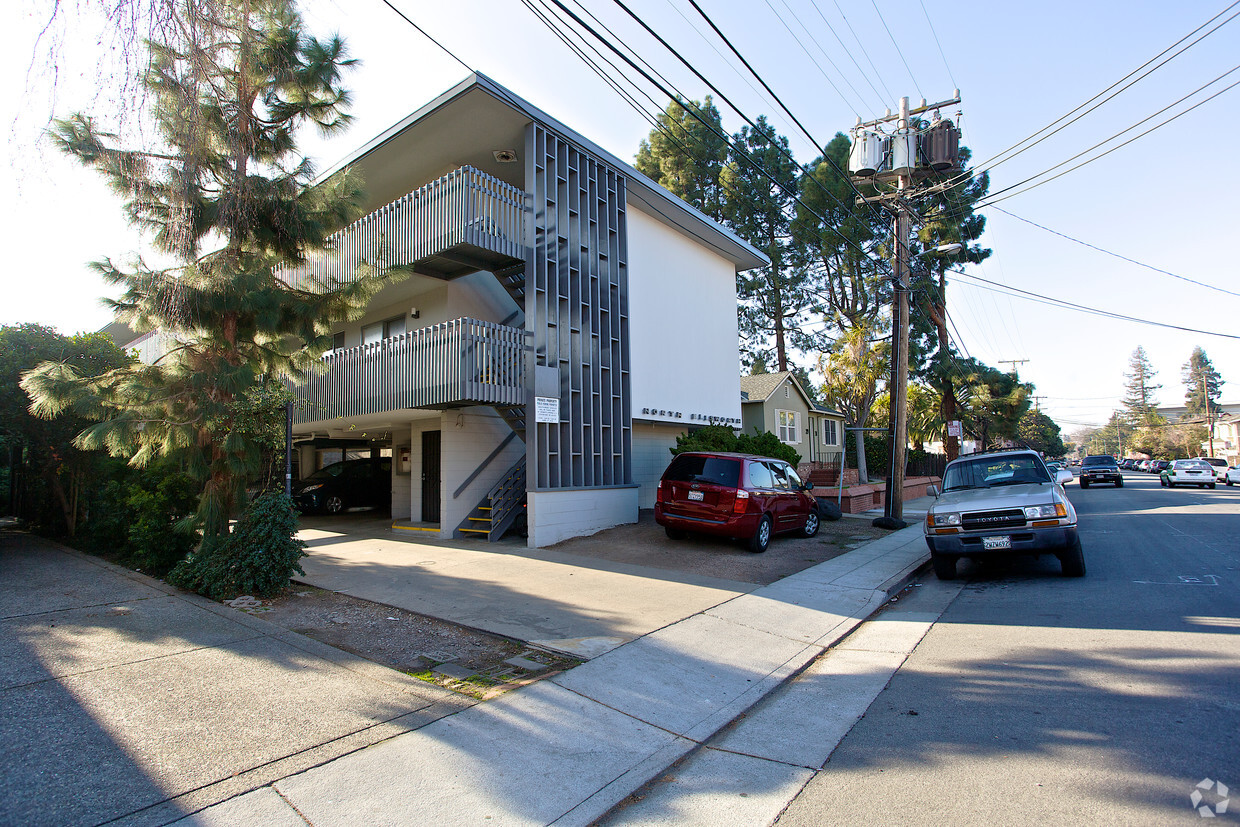 Primary Photo - 23 N Ellsworth Ave