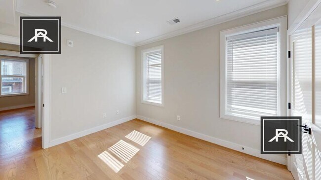 Building Photo - 4 bedroom in Allston MA 02134
