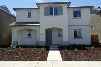 Building Photo - 3730 Bayou Way