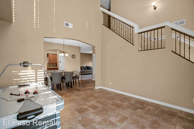 Foto del edificio - 3 br, 2.5 bath House - 3240 Peruvian Paso